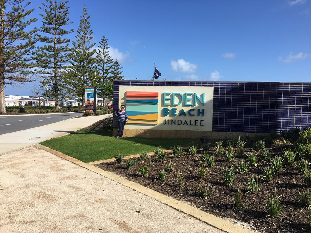 Magnificent Beach Retreat Jindalee Bagian luar foto